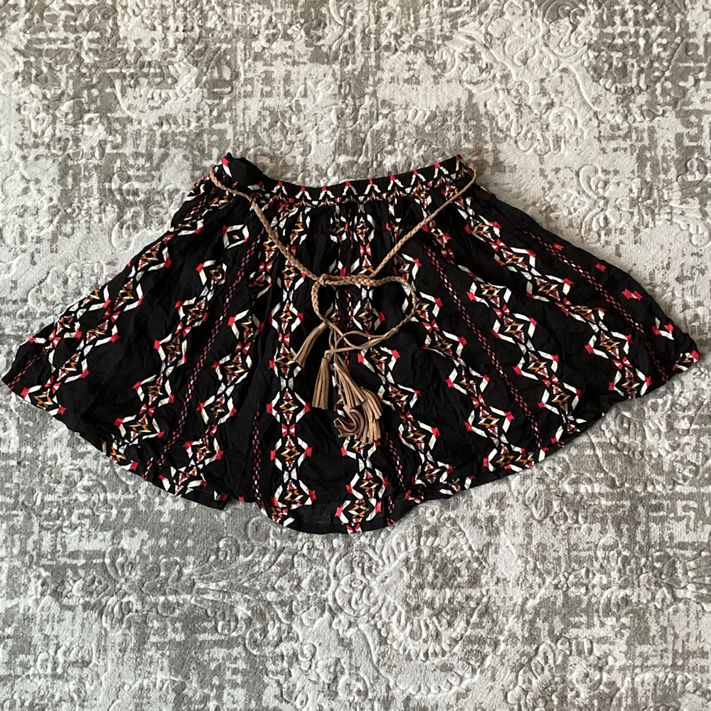 Black and Red Patterned Skater Skirt with belt & pockets.